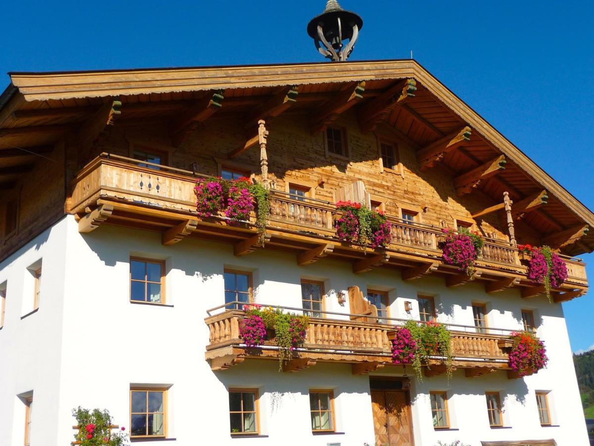 Ferienwohnung Huberhof Oberndorf in Tirol Exterior photo